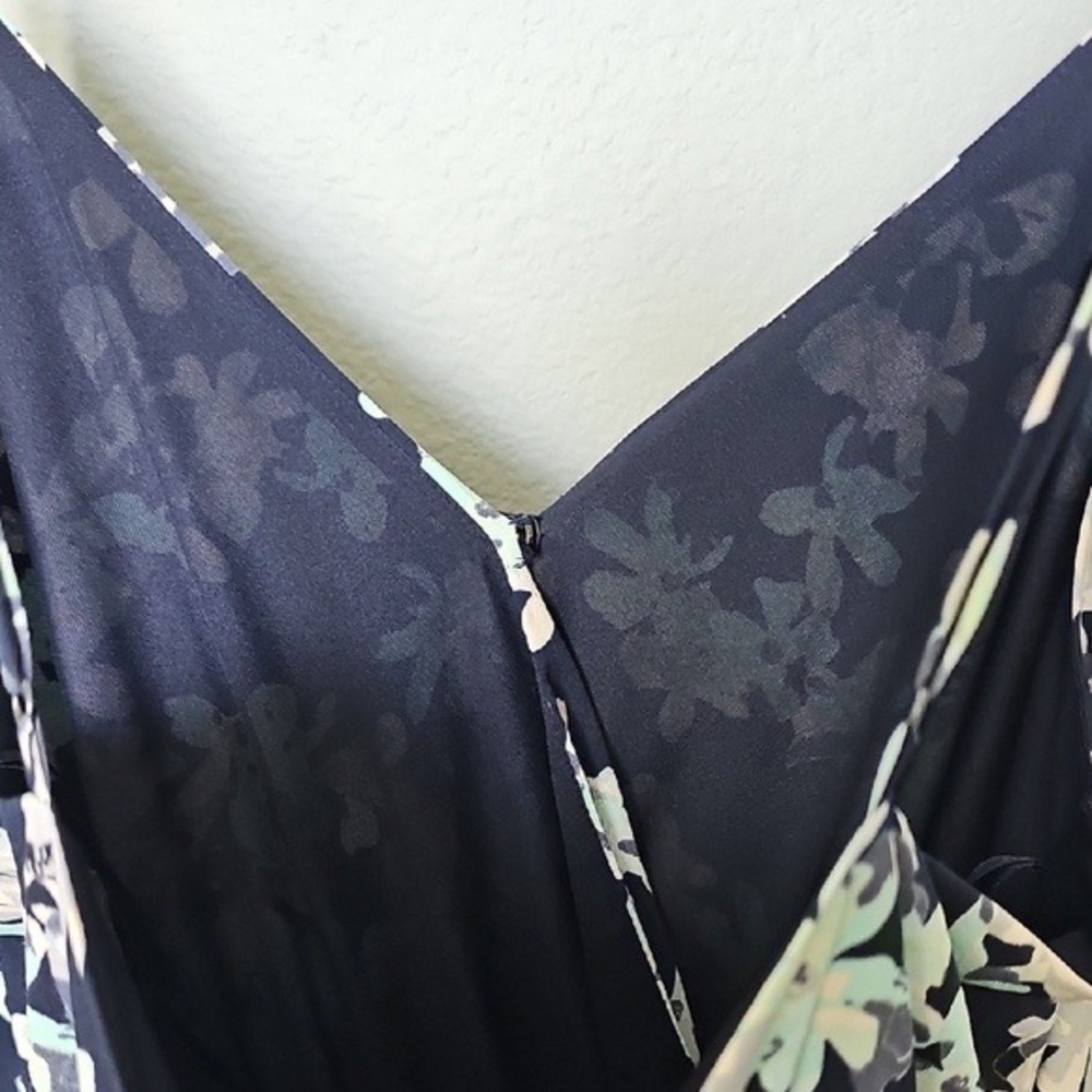 Banana Republic Women 14 Navy Blue Floral Wrap V-Neck Spaghetti Strap Maxi Dress - Picture 9 of 14